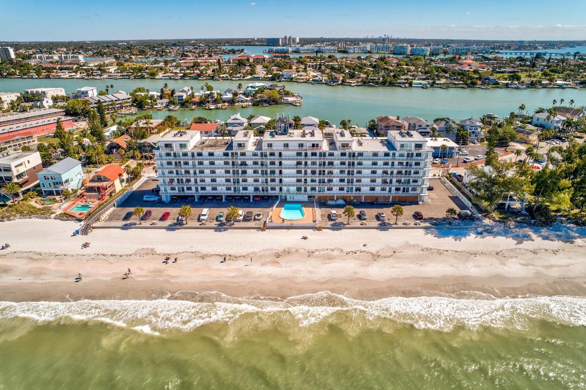 Sunset Chateau 409 St. Pete Beach Exteriér fotografie